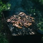 露營風味料理：用簡單炊具做出美味的高級戶外餐點