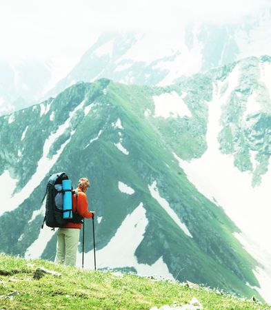 登山與健行的安全守則：如何降低風險確保旅途平安